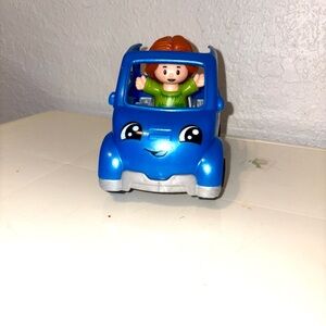 Fisher-Price little people SUV with Figurine
